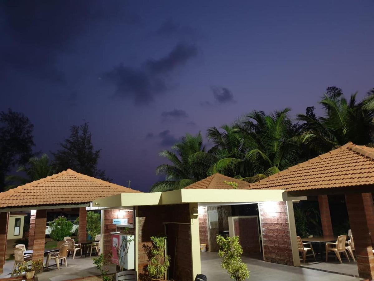 Sagar Sawali Beach Resort Karde Dāpoli Dış mekan fotoğraf